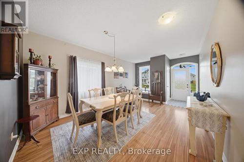 832 O'Reilly Crescent, Shelburne, ON - Indoor Photo Showing Dining Room