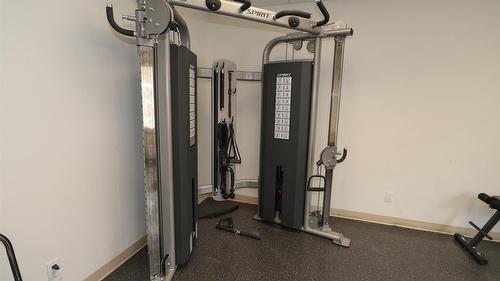 318-400 Stemwinder Drive, Kimberley, BC - Indoor Photo Showing Gym Room
