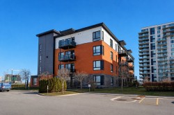 103-3735 Av. Jean-Béraud  Laval (Chomedey), QC H7T 0H8