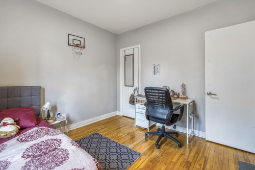 Chambre à coucher - 2427 Av. Lockhart, Montréal (Côte-Des-Neiges/Notre-Dame-De-Grâce), QC - Indoor Photo Showing Bedroom