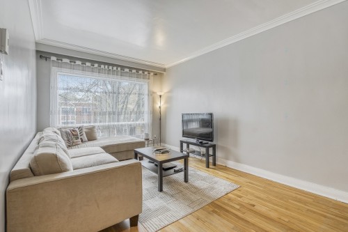 Salon - 2427 Av. Lockhart, Montréal (Côte-Des-Neiges/Notre-Dame-De-Grâce), QC - Indoor Photo Showing Living Room