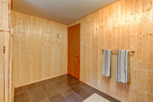 Salle d'eau - 111 Ch. Du Lac-Munich O., Montcalm, QC - Indoor Photo Showing Other Room