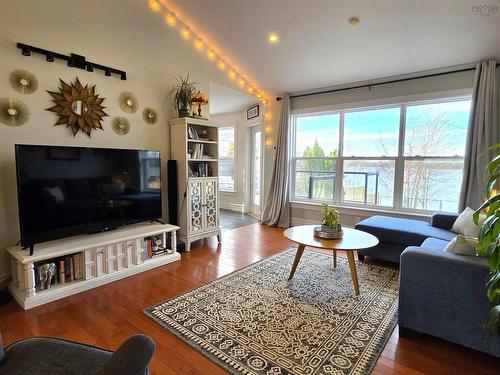 34 Lakeridge Crescent, Colby South, NS 