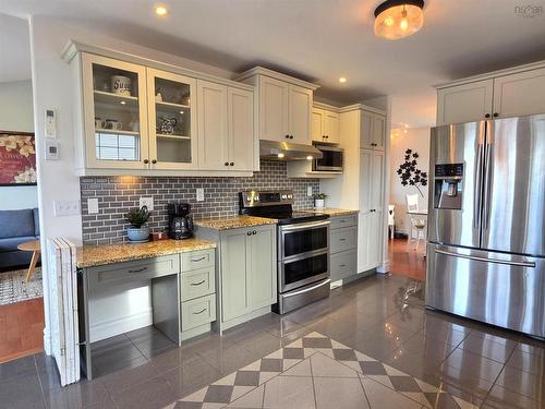 34 Lakeridge Crescent, Colby South, NS 