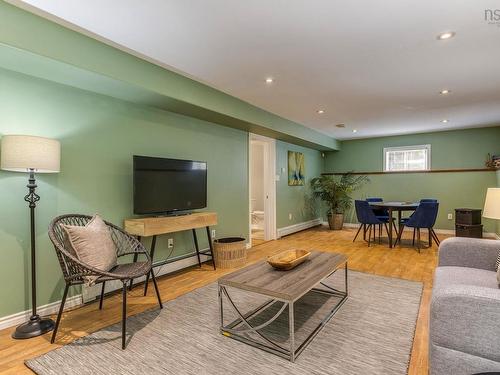 255 Sandwick Drive, Hammonds Plains, NS 