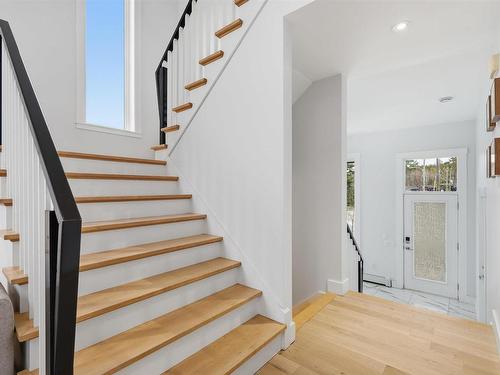 167 Amesbury Gate, Halifax, NS 