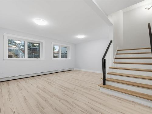 167 Amesbury Gate, Halifax, NS 