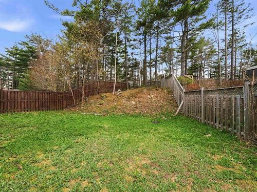 167 Amesbury Gate, Halifax, NS 