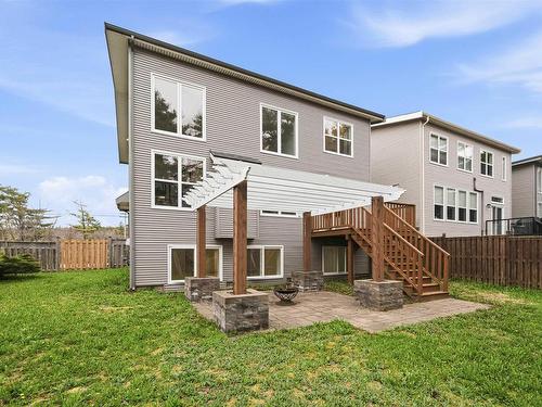 167 Amesbury Gate, Halifax, NS 