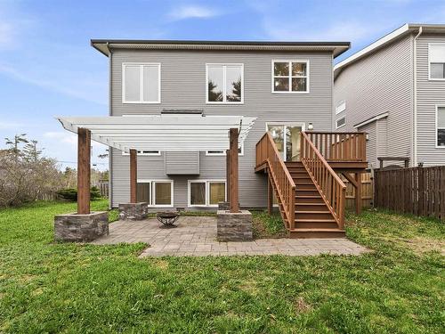 167 Amesbury Gate, Halifax, NS 