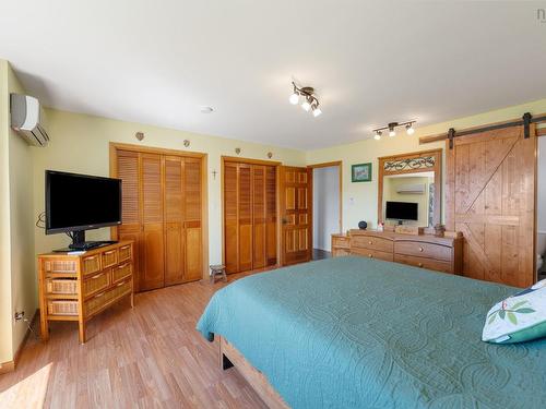 18-20 Harbourview Drive, Yarmouth, NS 
