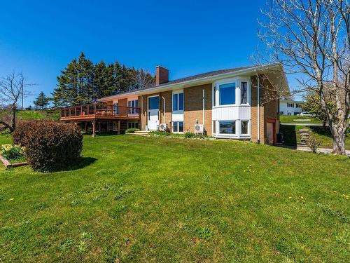 18-20 Harbourview Drive, Yarmouth, NS 