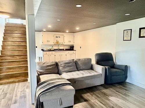 733 Sharpes Lane, New Waterford, NS 