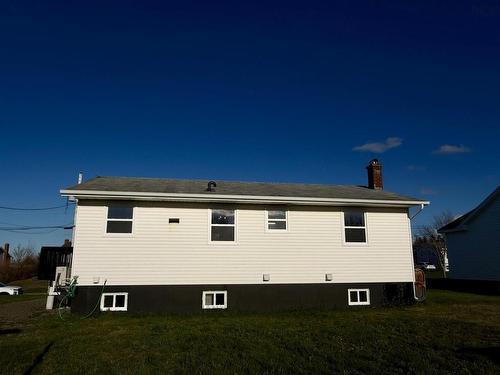 733 Sharpes Lane, New Waterford, NS 