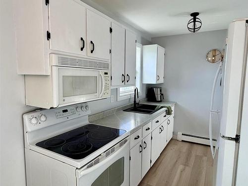 733 Sharpes Lane, New Waterford, NS 