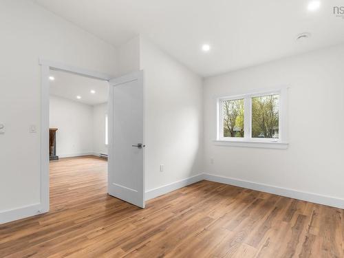 1649 Avondale Road, Mantua, NS 