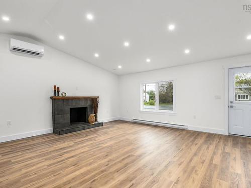 1649 Avondale Road, Mantua, NS 