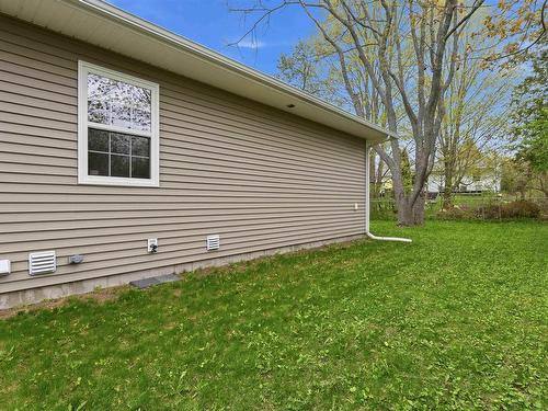 14 Smith Avenue, Kentville, NS 