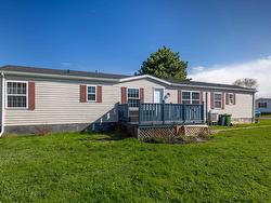 10 Windjammer Crescent  Charlottetown, PE C1C 1M5