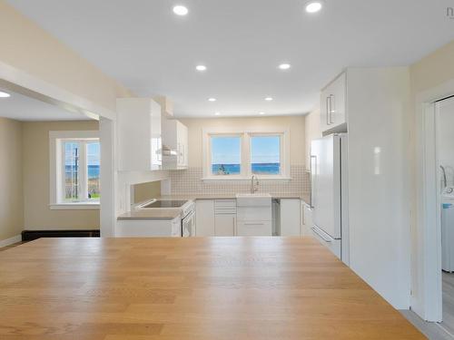 3367 Highway 1, Belliveaus Cove, NS 