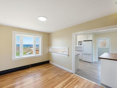 3367 Highway 1, Belliveaus Cove, NS 