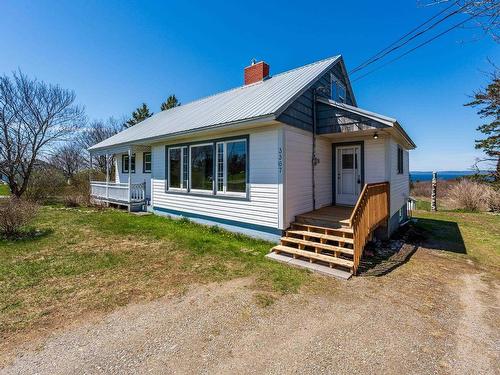 3367 Highway 1, Belliveaus Cove, NS 