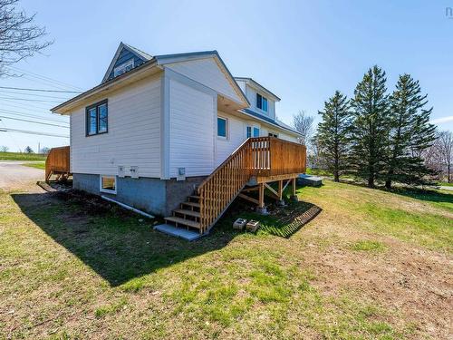 3367 Highway 1, Belliveaus Cove, NS 