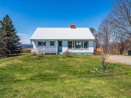 3367 Highway 1, Belliveaus Cove, NS 