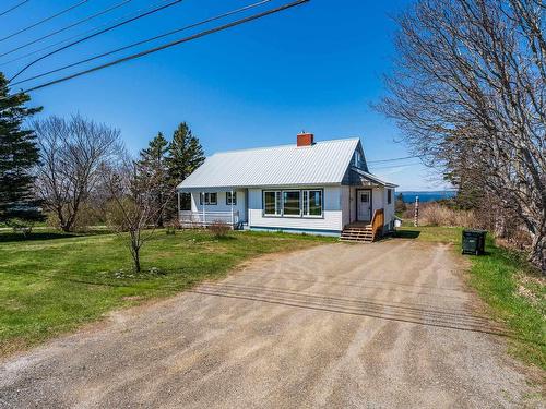 3367 Highway 1, Belliveaus Cove, NS 
