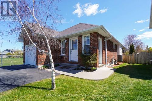 14 LAURENT BOULEVARD  Kawartha Lakes (Lindsay), ON K9V 6G3