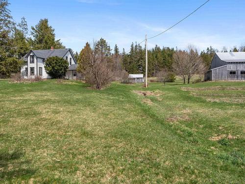 16 Craig Road, Watervale, NS 