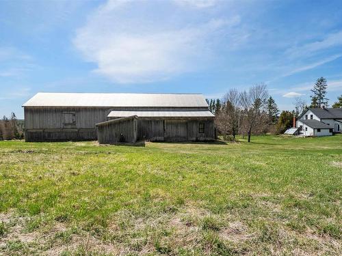 16 Craig Road, Watervale, NS 
