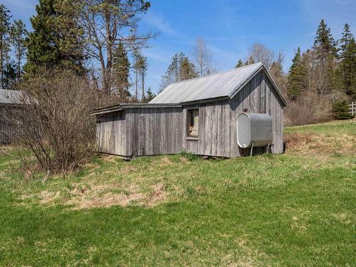 16 Craig Road, Watervale, NS 