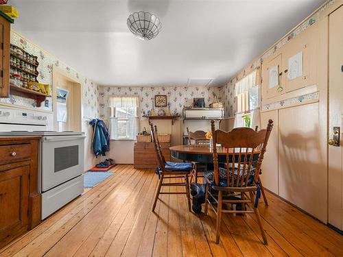 16 Craig Road, Watervale, NS 