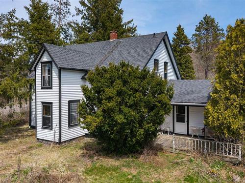 16 Craig Road, Watervale, NS 