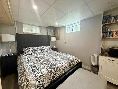 9384 Highway 7, Stillwater, NS 
