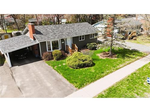 730 Irvine St, Devon, NB 