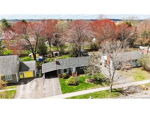730 Irvine St, Devon, NB 