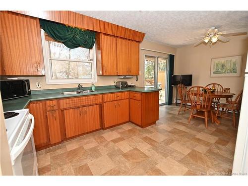 730 Irvine St, Devon, NB 