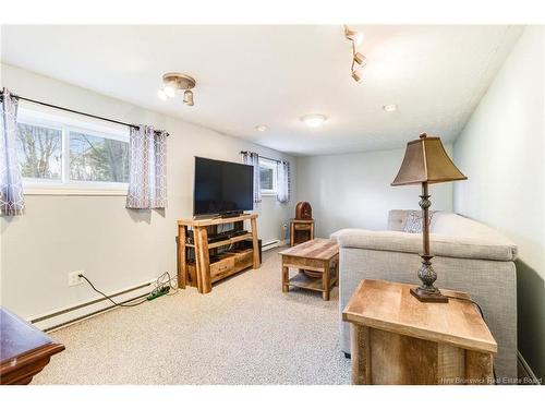 50 William St, Fredericton, NB 