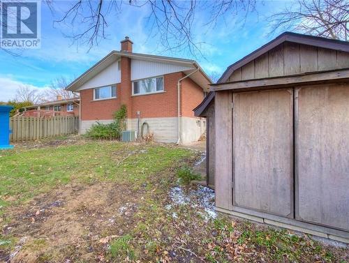 199 Dixie Crescent, Waterloo, ON - Outdoor
