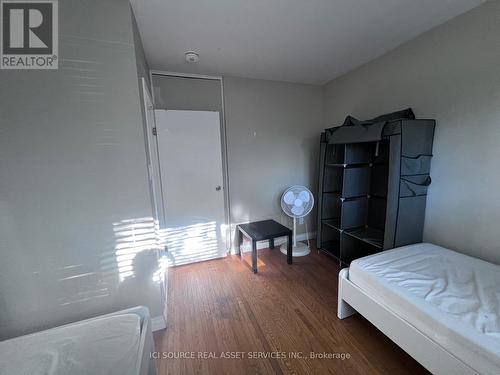 199 Dixie Crescent, Waterloo, ON - Indoor Photo Showing Bedroom
