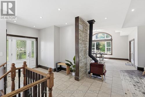 5106 5Th Line, Minto, ON - Indoor Photo Showing Other Room