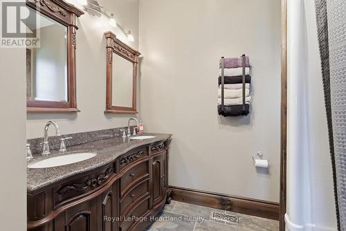 5106 5Th Line, Minto, ON - Indoor Photo Showing Bathroom