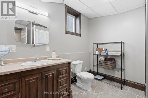5106 5Th Line, Minto, ON - Indoor Photo Showing Bathroom