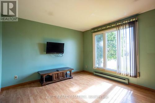 82 Bertha Avenue, Champlain, ON - Indoor Photo Showing Other Room