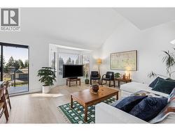5709 OWL COURT  North Vancouver, BC V7R 4V1
