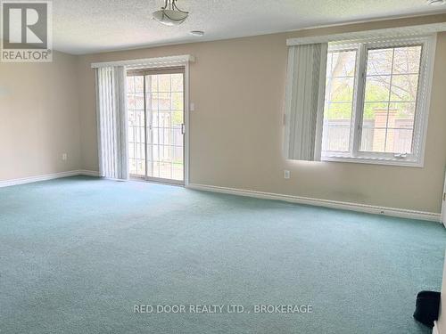 66 - 250 North Centre Road, London North (North R), ON - Indoor Photo Showing Other Room