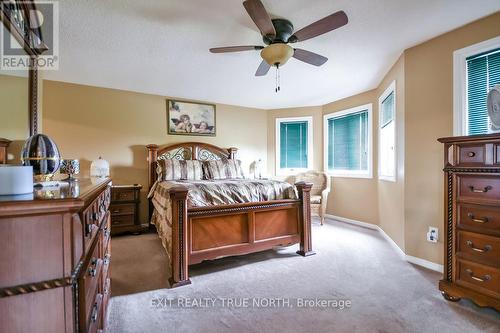 53 Etherington Crescent, Barrie, ON - Indoor Photo Showing Bedroom
