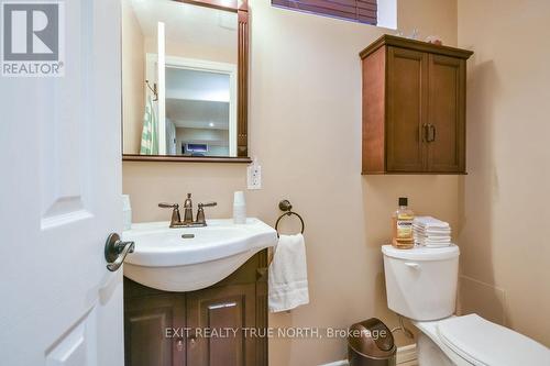 53 Etherington Crescent, Barrie, ON - Indoor Photo Showing Bathroom